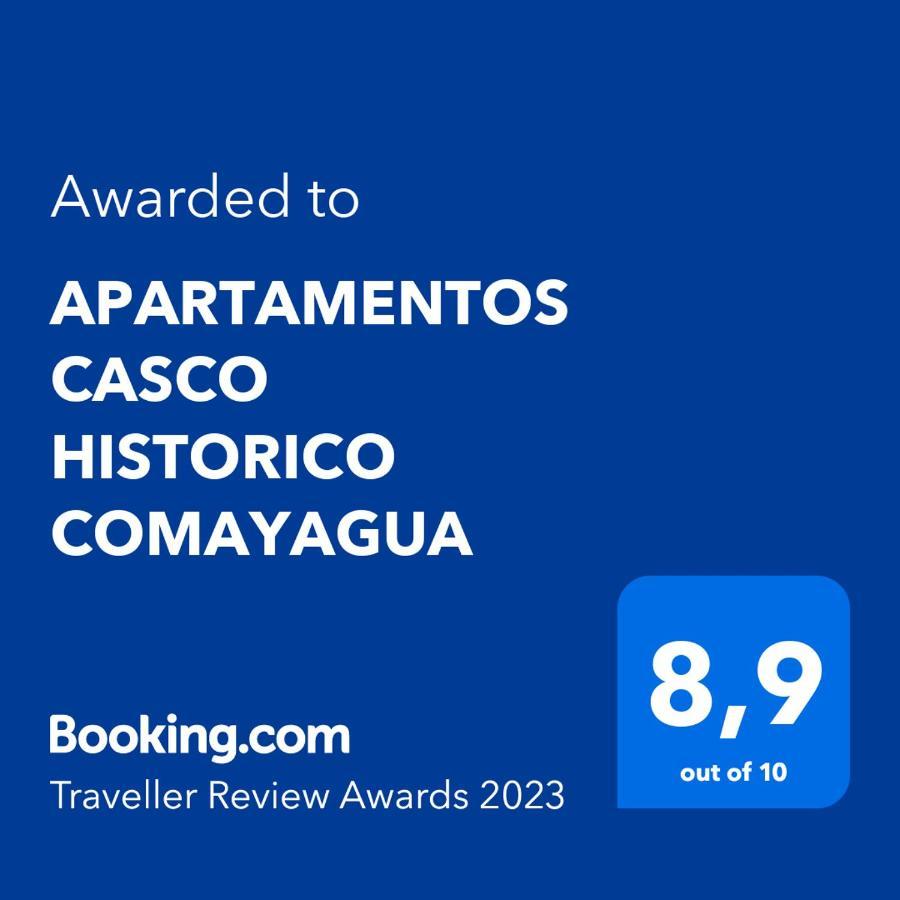 Apartamentos Casco Historico 코마야과 외부 사진