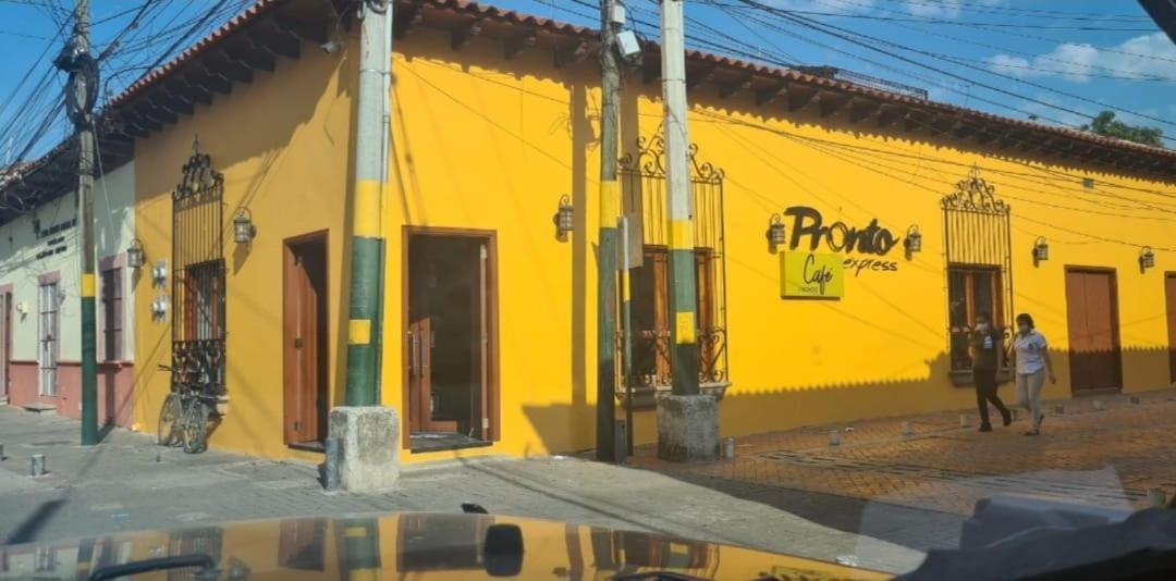 Apartamentos Casco Historico 코마야과 외부 사진